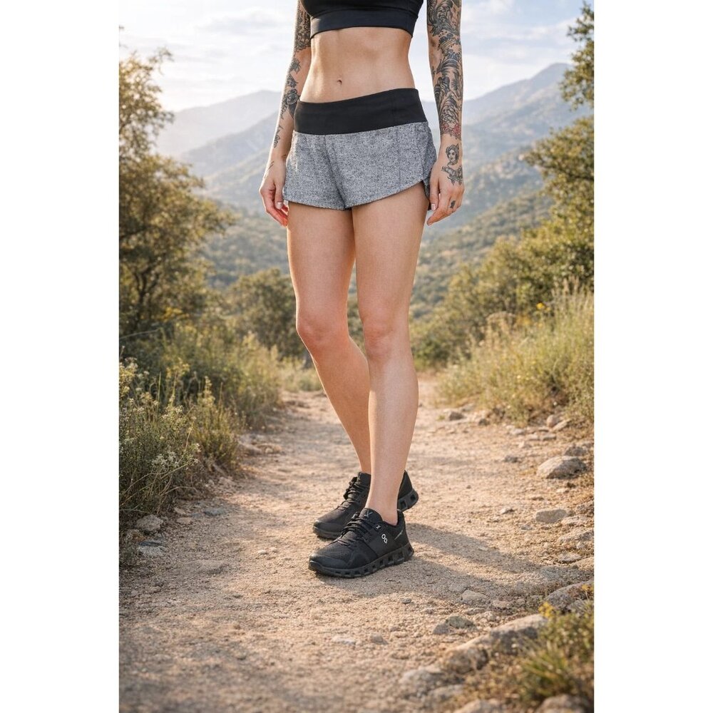 Lululemon size 12 Speed Up LR Shorts 2.5" Lined Black/Gray